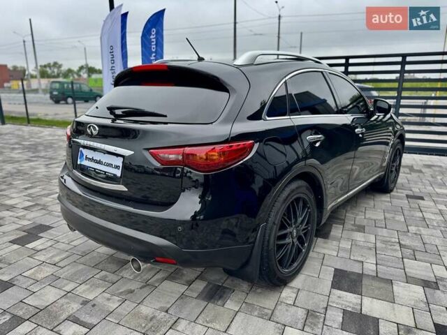 Черный Инфинити FX 30, объемом двигателя 3 л и пробегом 103 тыс. км за 19400 $, фото 13 на Automoto.ua