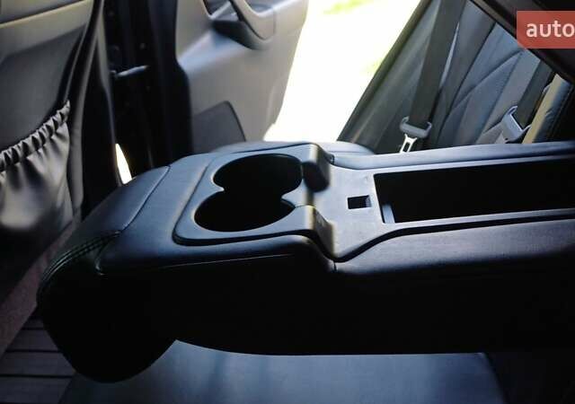 Черный Инфинити FX 30, объемом двигателя 3 л и пробегом 199 тыс. км за 16350 $, фото 65 на Automoto.ua