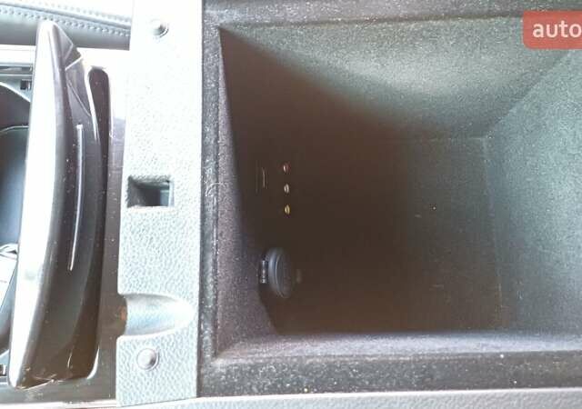 Черный Инфинити FX 30, объемом двигателя 3 л и пробегом 199 тыс. км за 16350 $, фото 80 на Automoto.ua