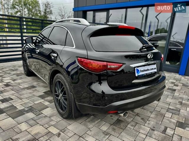 Черный Инфинити FX 30, объемом двигателя 3 л и пробегом 103 тыс. км за 19400 $, фото 11 на Automoto.ua