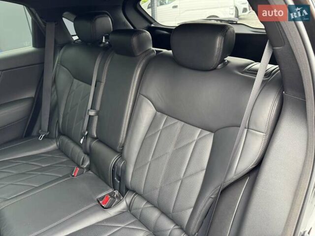 Черный Инфинити FX 30, объемом двигателя 3 л и пробегом 103 тыс. км за 19400 $, фото 27 на Automoto.ua