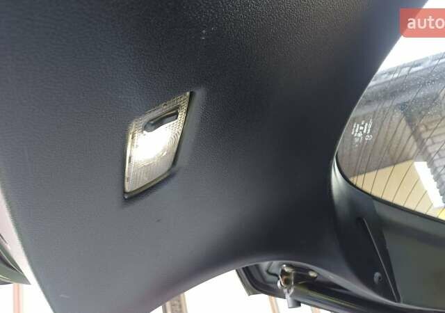 Черный Инфинити FX 30, объемом двигателя 3 л и пробегом 199 тыс. км за 16350 $, фото 35 на Automoto.ua