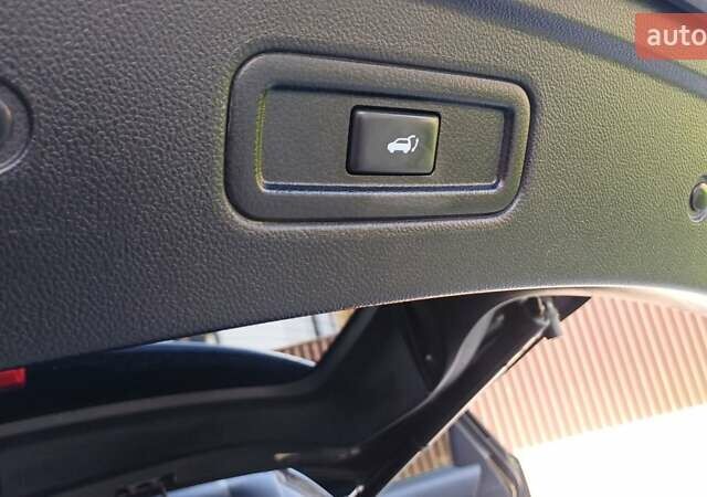 Черный Инфинити FX 30, объемом двигателя 3 л и пробегом 199 тыс. км за 16350 $, фото 29 на Automoto.ua