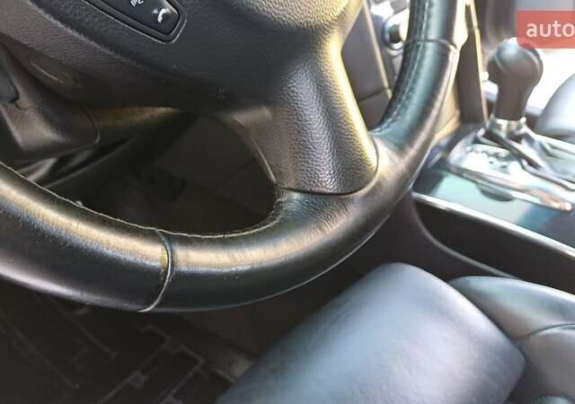 Черный Инфинити FX 30, объемом двигателя 3 л и пробегом 199 тыс. км за 16350 $, фото 49 на Automoto.ua