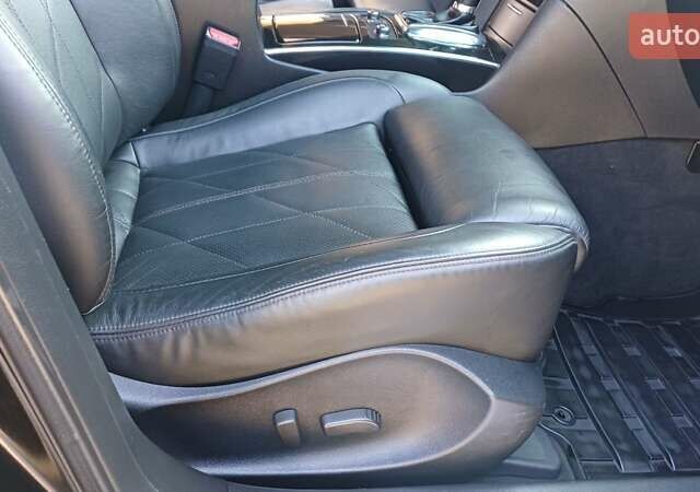 Черный Инфинити FX 30, объемом двигателя 3 л и пробегом 199 тыс. км за 16350 $, фото 54 на Automoto.ua