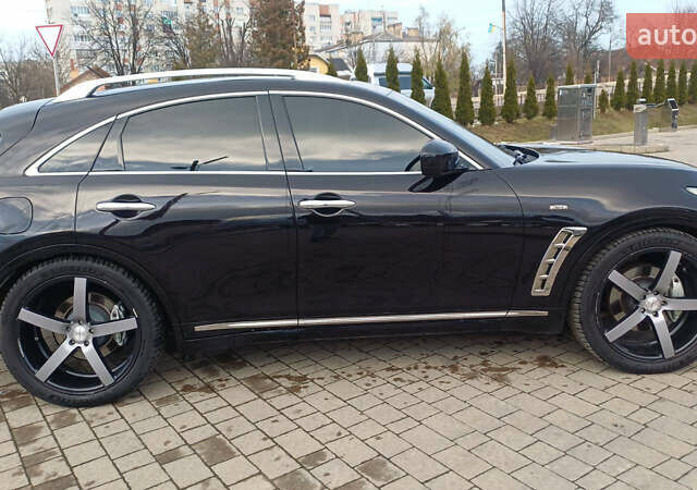 Черный Инфинити FX 30, объемом двигателя 3 л и пробегом 199 тыс. км за 14999 $, фото 7 на Automoto.ua