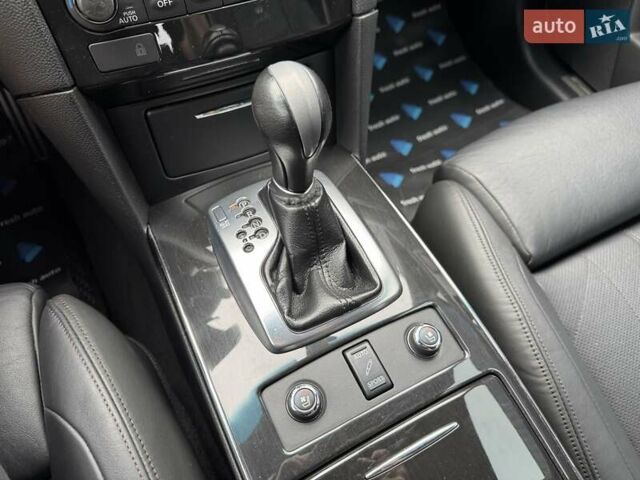 Черный Инфинити FX 30, объемом двигателя 3 л и пробегом 103 тыс. км за 19400 $, фото 25 на Automoto.ua