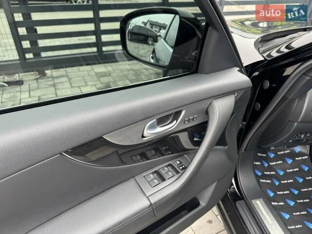 Черный Инфинити FX 30, объемом двигателя 3 л и пробегом 103 тыс. км за 19400 $, фото 15 на Automoto.ua