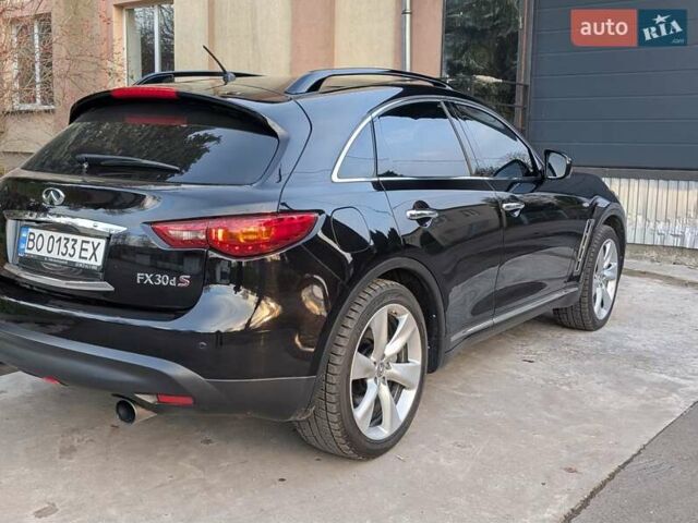 Черный Инфинити FX 30, объемом двигателя 3 л и пробегом 309 тыс. км за 14500 $, фото 19 на Automoto.ua