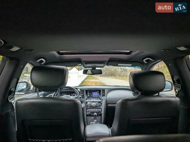 Черный Инфинити FX 30, объемом двигателя 3 л и пробегом 309 тыс. км за 14500 $, фото 40 на Automoto.ua