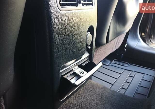 Черный Инфинити FX 30, объемом двигателя 3 л и пробегом 199 тыс. км за 16350 $, фото 64 на Automoto.ua