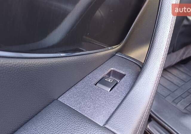 Черный Инфинити FX 30, объемом двигателя 3 л и пробегом 199 тыс. км за 16350 $, фото 62 на Automoto.ua