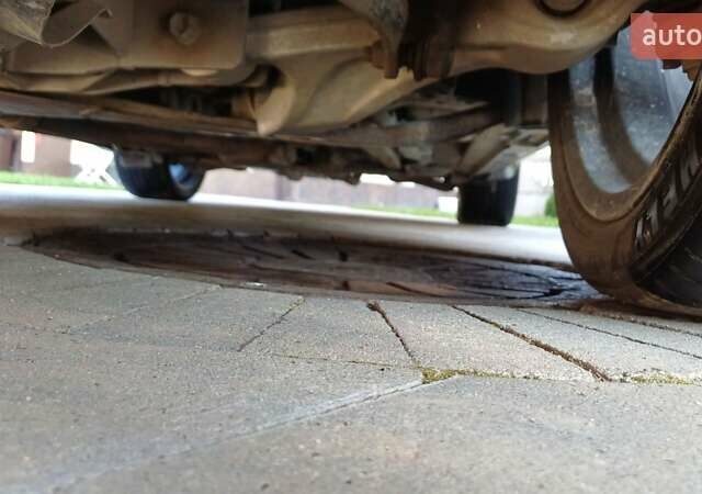 Черный Инфинити FX 30, объемом двигателя 3 л и пробегом 199 тыс. км за 16350 $, фото 22 на Automoto.ua