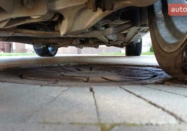 Черный Инфинити FX 30, объемом двигателя 3 л и пробегом 199 тыс. км за 16350 $, фото 23 на Automoto.ua