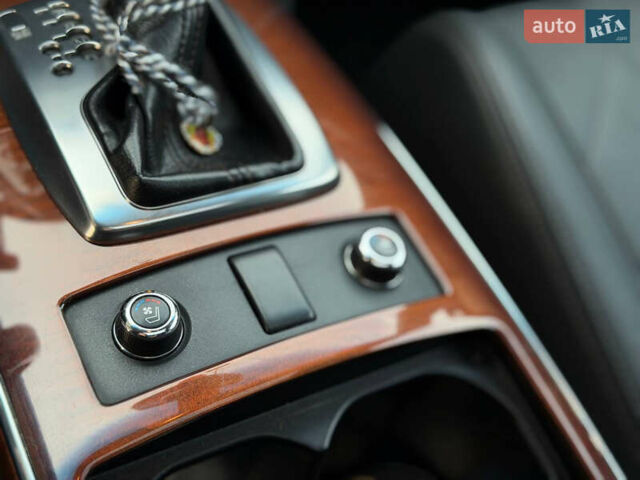 Черный Инфинити FX 30, объемом двигателя 3 л и пробегом 137 тыс. км за 17999 $, фото 47 на Automoto.ua