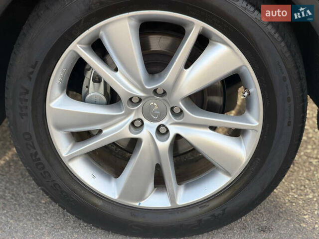 Черный Инфинити FX 30, объемом двигателя 3 л и пробегом 137 тыс. км за 17999 $, фото 21 на Automoto.ua