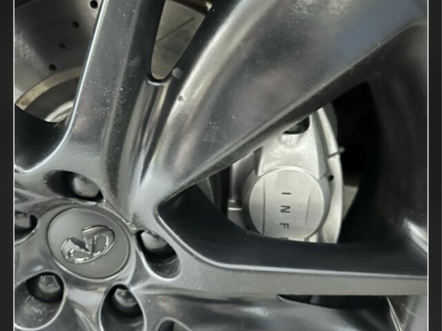 Черный Инфинити FX 30, объемом двигателя 3 л и пробегом 180 тыс. км за 15500 $, фото 6 на Automoto.ua