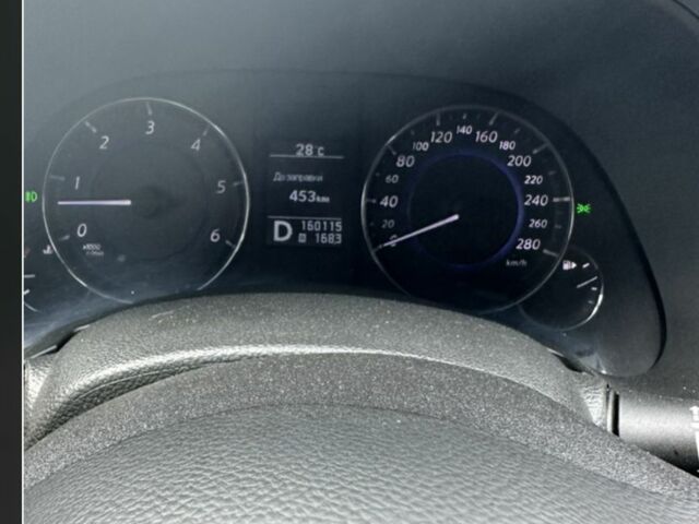 Черный Инфинити FX 30, объемом двигателя 3 л и пробегом 180 тыс. км за 15500 $, фото 2 на Automoto.ua