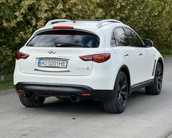 Инфинити FX 30, объемом двигателя 3 л и пробегом 230 тыс. км за 14500 $, фото 8 на Automoto.ua