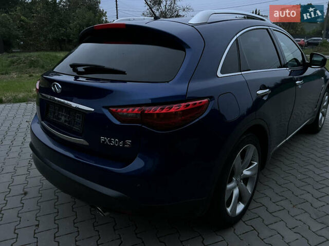 Синий Инфинити FX 30, объемом двигателя 3 л и пробегом 195 тыс. км за 15000 $, фото 15 на Automoto.ua