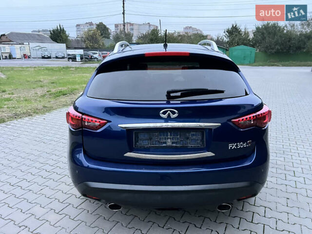 Синий Инфинити FX 30, объемом двигателя 3 л и пробегом 195 тыс. км за 15000 $, фото 6 на Automoto.ua