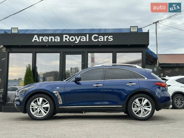 Синий Инфинити FX 30, объемом двигателя 3 л и пробегом 172 тыс. км за 17900 $, фото 4 на Automoto.ua