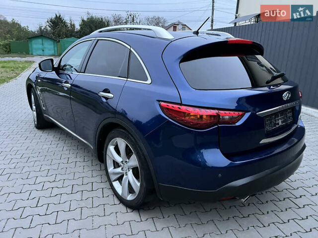 Синий Инфинити FX 30, объемом двигателя 3 л и пробегом 195 тыс. км за 15000 $, фото 7 на Automoto.ua