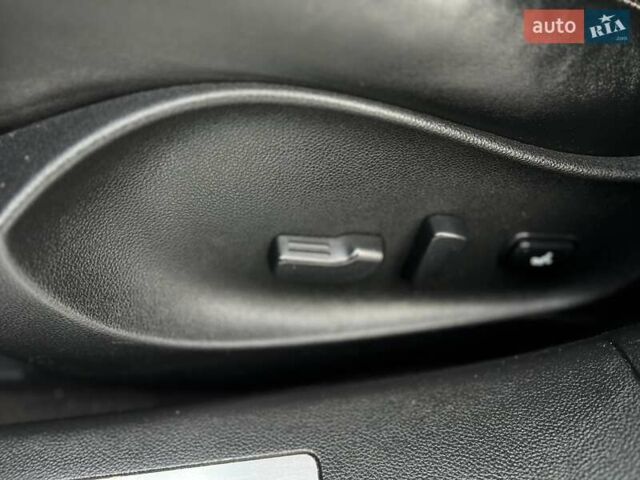 Синий Инфинити FX 30, объемом двигателя 3 л и пробегом 195 тыс. км за 15000 $, фото 32 на Automoto.ua