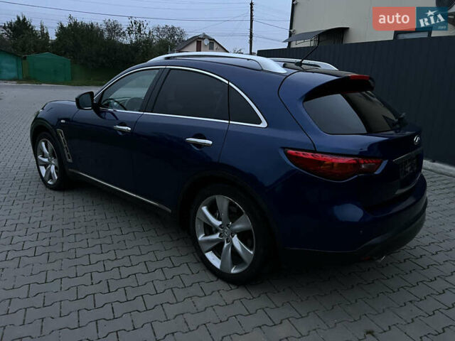 Синий Инфинити FX 30, объемом двигателя 3 л и пробегом 195 тыс. км за 15000 $, фото 19 на Automoto.ua