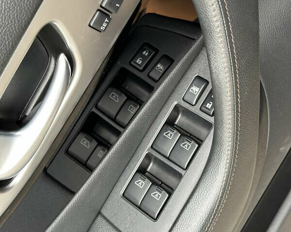 Синий Инфинити FX 30, объемом двигателя 3 л и пробегом 172 тыс. км за 17900 $, фото 27 на Automoto.ua