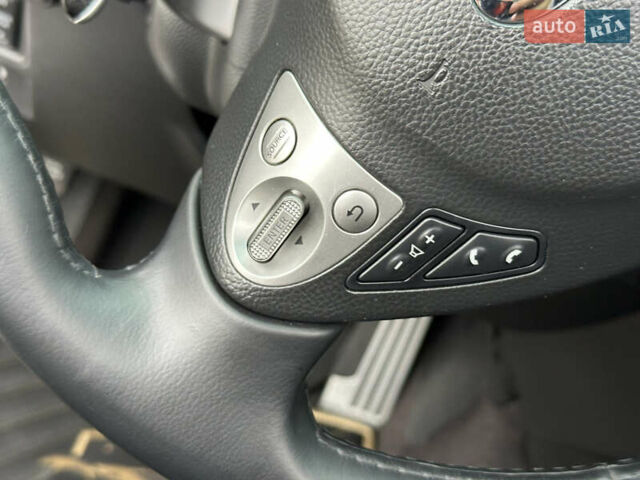 Синий Инфинити FX 30, объемом двигателя 3 л и пробегом 172 тыс. км за 17900 $, фото 30 на Automoto.ua