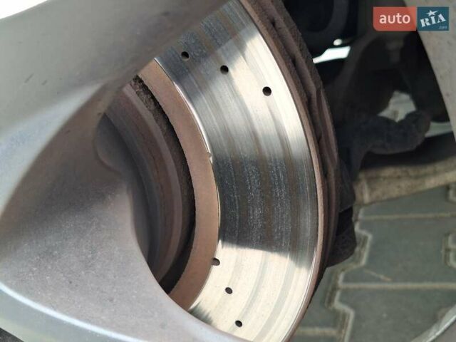 Белый Инфинити FX 35, объемом двигателя 3.5 л и пробегом 180 тыс. км за 14400 $, фото 20 на Automoto.ua