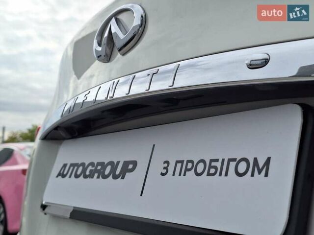 Белый Инфинити FX 35, объемом двигателя 3.5 л и пробегом 180 тыс. км за 14400 $, фото 12 на Automoto.ua