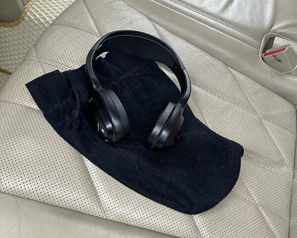 Белый Инфинити FX 35, объемом двигателя 3.5 л и пробегом 270 тыс. км за 12700 $, фото 34 на Automoto.ua