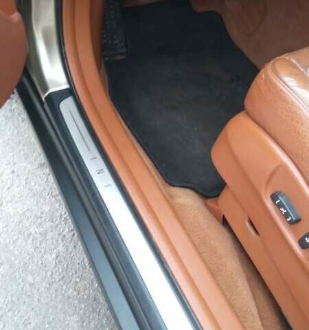 Бежевий Інфініті FX 35, об'ємом двигуна 3.5 л та пробігом 258 тис. км за 6850 $, фото 17 на Automoto.ua