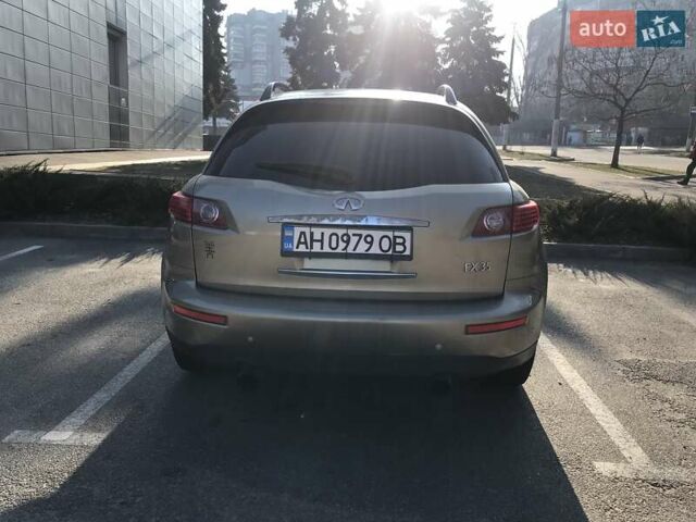 Бежевый Инфинити FX 35, объемом двигателя 3.5 л и пробегом 190 тыс. км за 7500 $, фото 12 на Automoto.ua