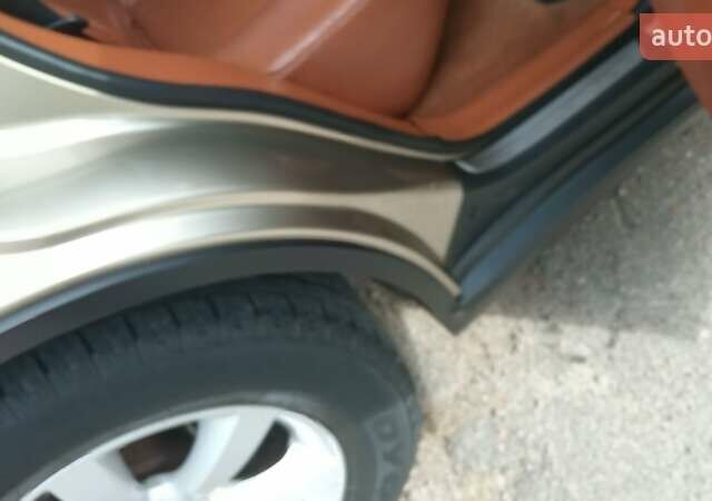 Бежевий Інфініті FX 35, об'ємом двигуна 3.5 л та пробігом 258 тис. км за 6850 $, фото 30 на Automoto.ua