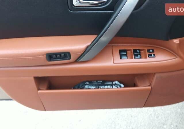 Бежевий Інфініті FX 35, об'ємом двигуна 3.5 л та пробігом 258 тис. км за 6850 $, фото 40 на Automoto.ua