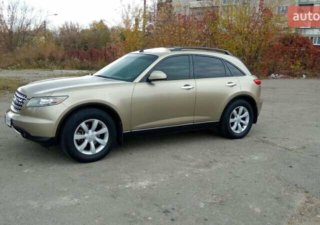 Бежевий Інфініті FX 35, об'ємом двигуна 3.5 л та пробігом 258 тис. км за 6850 $, фото 67 на Automoto.ua
