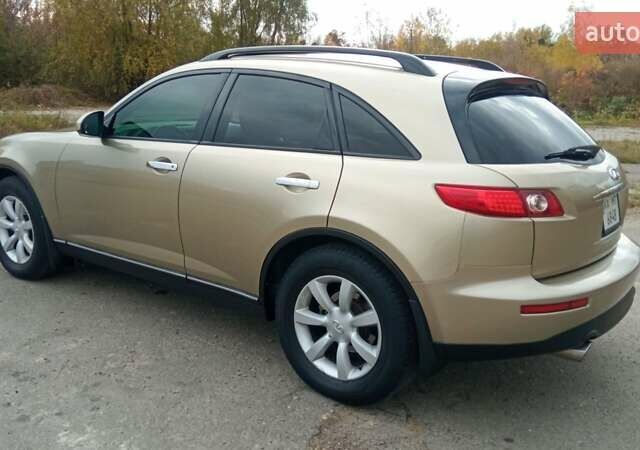Бежевий Інфініті FX 35, об'ємом двигуна 3.5 л та пробігом 258 тис. км за 6850 $, фото 1 на Automoto.ua