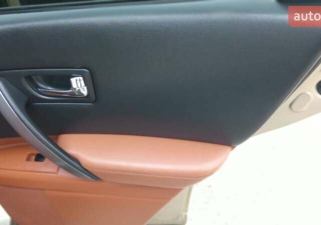 Бежевий Інфініті FX 35, об'ємом двигуна 3.5 л та пробігом 258 тис. км за 6850 $, фото 36 на Automoto.ua