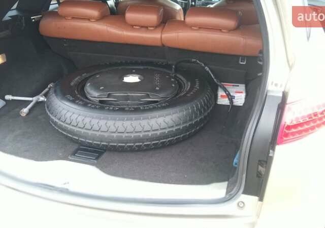 Бежевий Інфініті FX 35, об'ємом двигуна 3.5 л та пробігом 258 тис. км за 6850 $, фото 37 на Automoto.ua