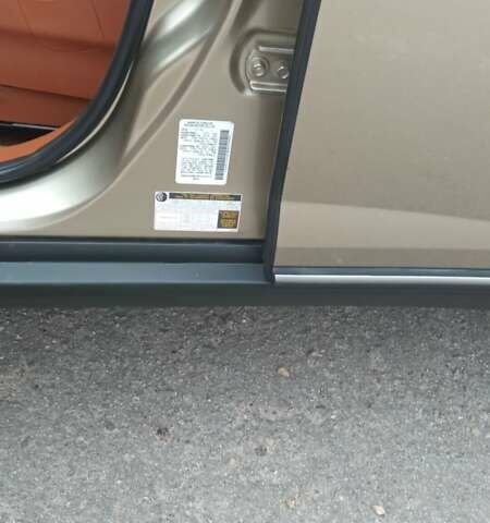 Бежевий Інфініті FX 35, об'ємом двигуна 3.5 л та пробігом 258 тис. км за 6850 $, фото 27 на Automoto.ua