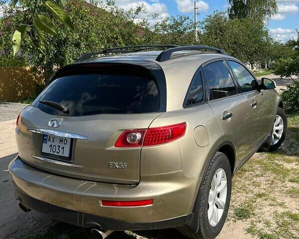 Бежевый Инфинити FX 35, объемом двигателя 3.5 л и пробегом 100 тыс. км за 9000 $, фото 7 на Automoto.ua
