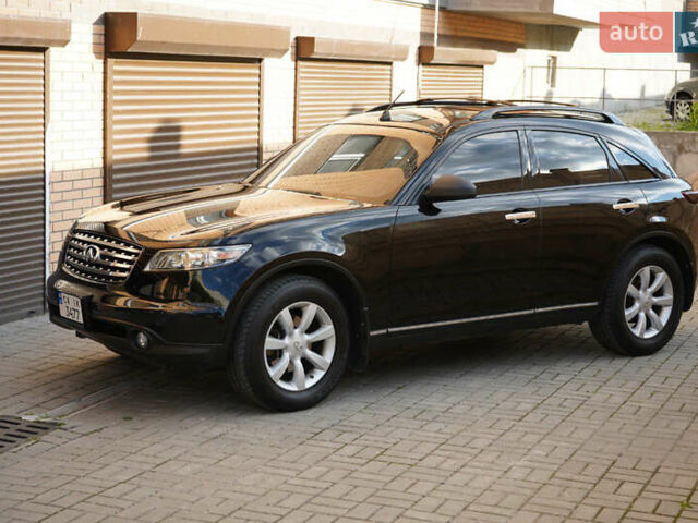 Черный Инфинити FX 35, объемом двигателя 3.5 л и пробегом 191 тыс. км за 12800 $, фото 8 на Automoto.ua