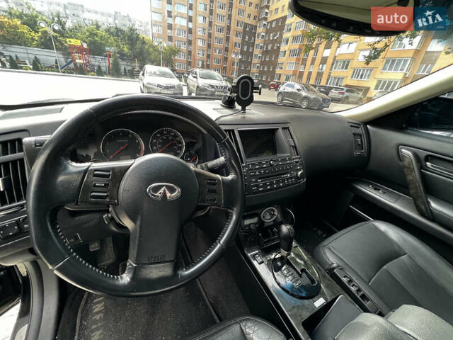 Черный Инфинити FX 35, объемом двигателя 3.5 л и пробегом 191 тыс. км за 12800 $, фото 12 на Automoto.ua