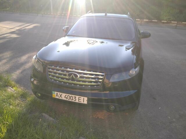 Черный Инфинити FX 35, объемом двигателя 3.5 л и пробегом 320 тыс. км за 8500 $, фото 17 на Automoto.ua