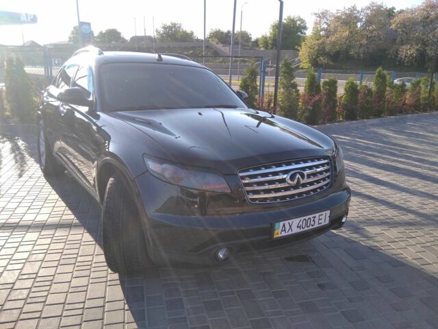 Черный Инфинити FX 35, объемом двигателя 3.5 л и пробегом 320 тыс. км за 8500 $, фото 13 на Automoto.ua