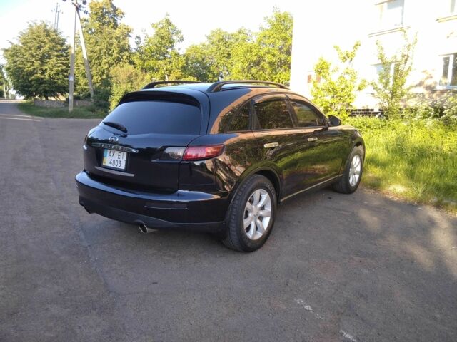 Черный Инфинити FX 35, объемом двигателя 3.5 л и пробегом 320 тыс. км за 8500 $, фото 20 на Automoto.ua