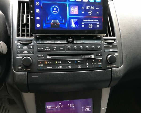 Черный Инфинити FX 35, объемом двигателя 3.5 л и пробегом 250 тыс. км за 9500 $, фото 3 на Automoto.ua